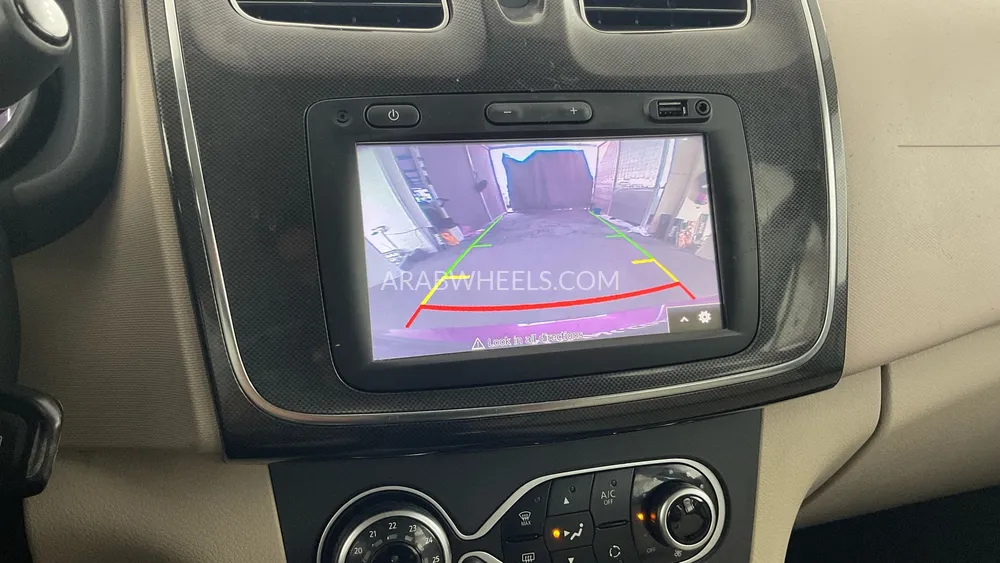 Renault Symbol 2021 for Sale in Sharjah Image-15