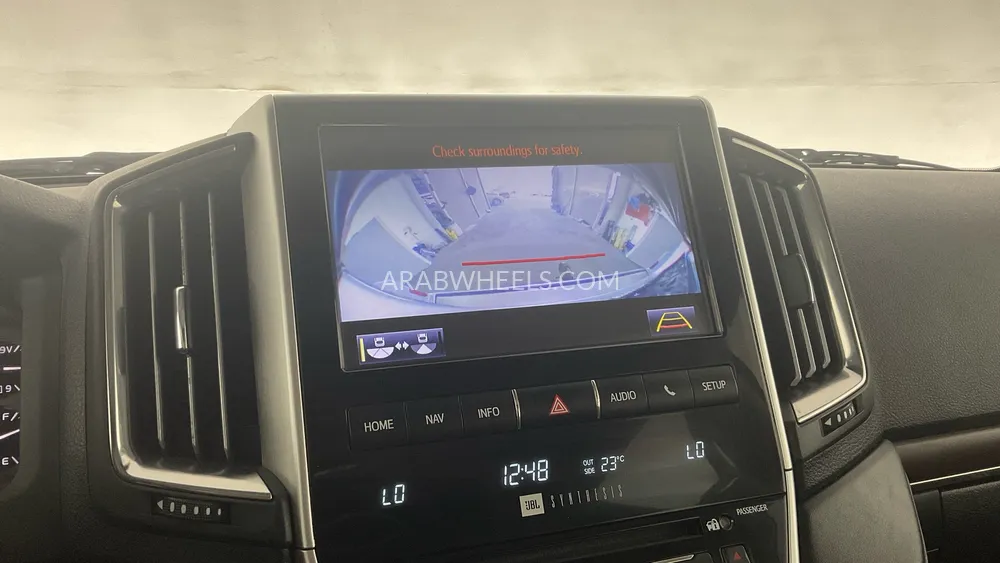 Toyota Land Cruiser 2019 for Sale in Sharjah Image-16