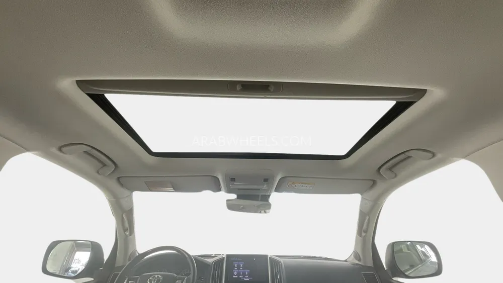 Toyota Land Cruiser 2019 for Sale in Sharjah Image-19