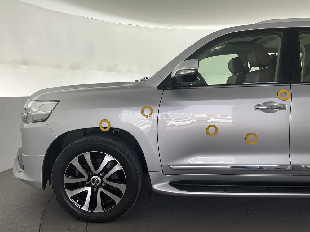 Toyota Land Cruiser 2019 for Sale in Sharjah Image-30