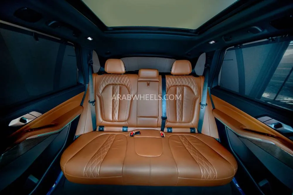 BMW X5 2019 for Sale in Dubai Image-16