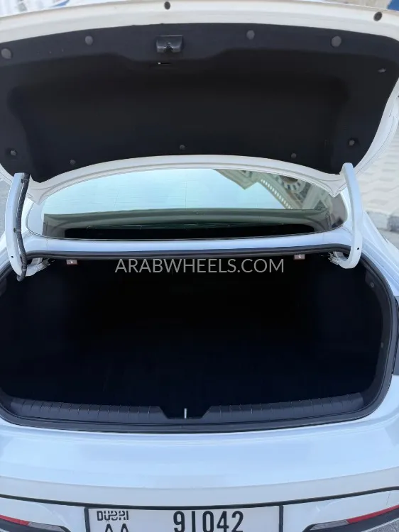 Hyundai Sonata 2021 for Sale in Dubai Image-9