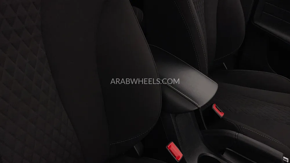 MG 5 2023 for Sale in Dubai Image-30