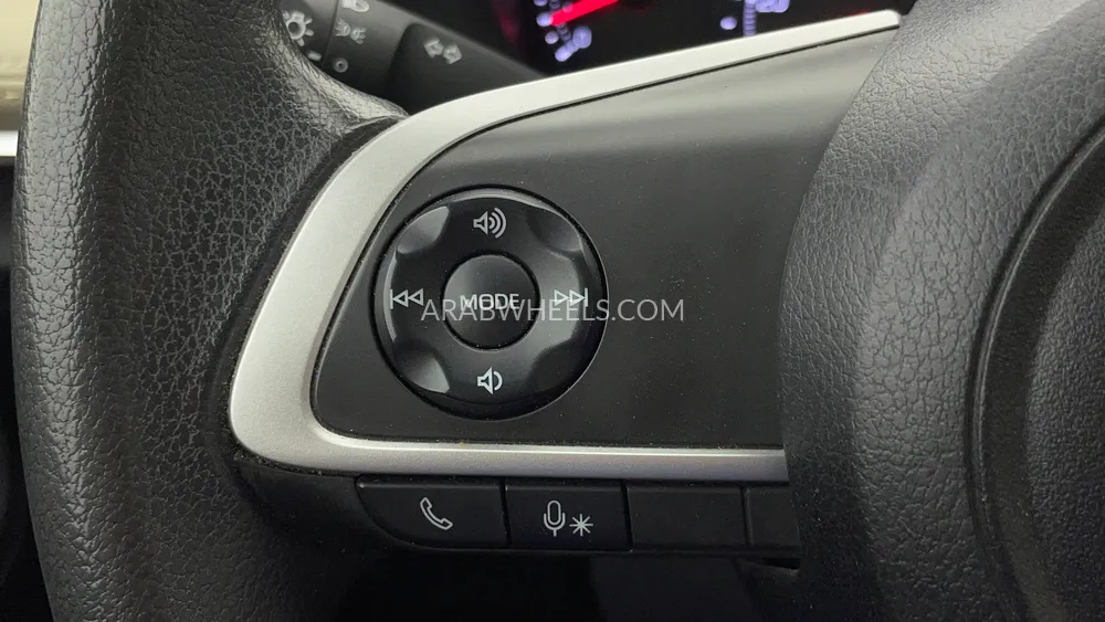 تويوتا يارس 2023 for Sale in دبي Image-36