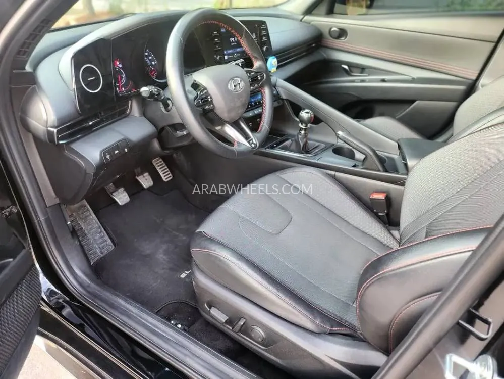 هيونداي إلنترا 2022 for Sale in الشارقة Image-4