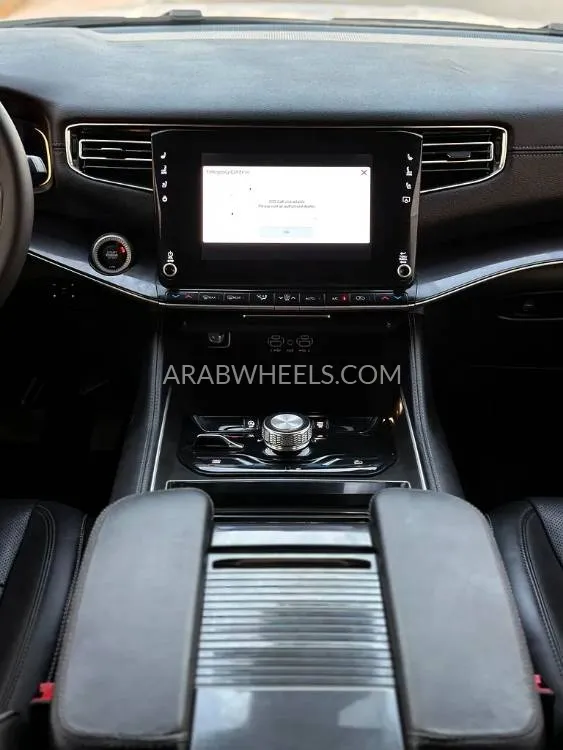 جيب جراند واجونير 2023 for Sale in دبي Image-6