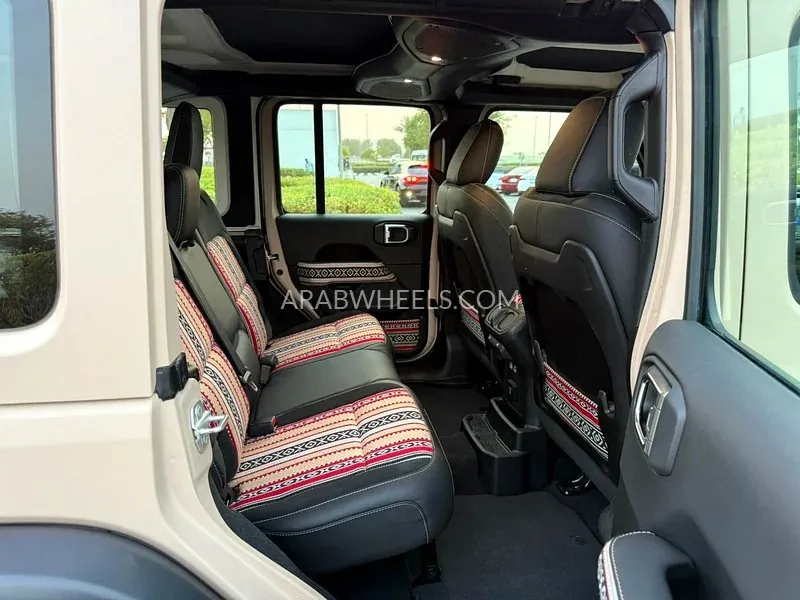Jeep Wrangler 2024 for Sale in Dubai Image-14
