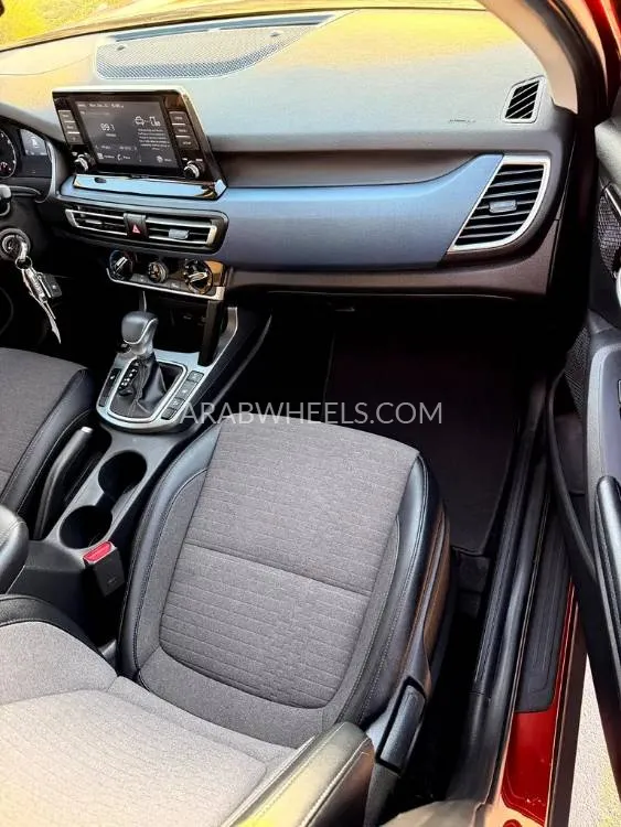Kia Seltos 2020 for Sale in Dubai Image-5