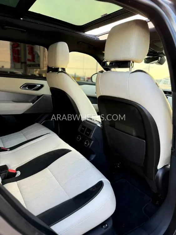 Land Rover Range Rover Velar 2019 for Sale in Dubai Image-16