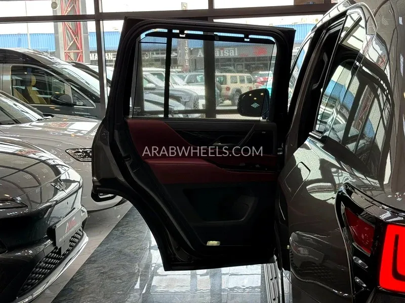 Lexus LX 2022 for Sale in Dubai Image-9