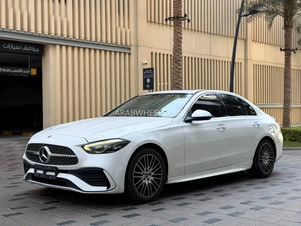 Mercedes Benz C Class 2022 for Sale in Dubai Image-4