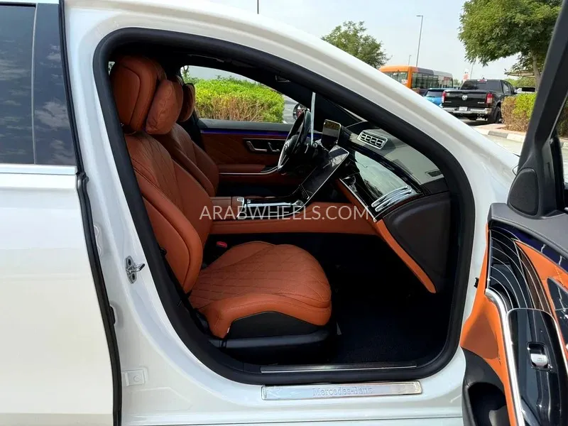 Mercedes Benz CLS Class 2022 for Sale in Dubai Image-4