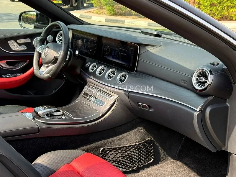 مرسيدس بنز كلاس E 2018 for Sale in دبي Image-10