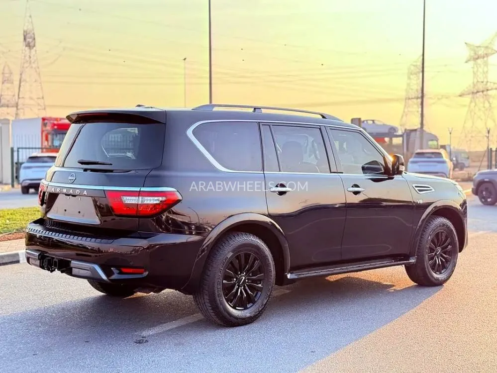 Nissan Armada 2022 for Sale in Dubai Image-9