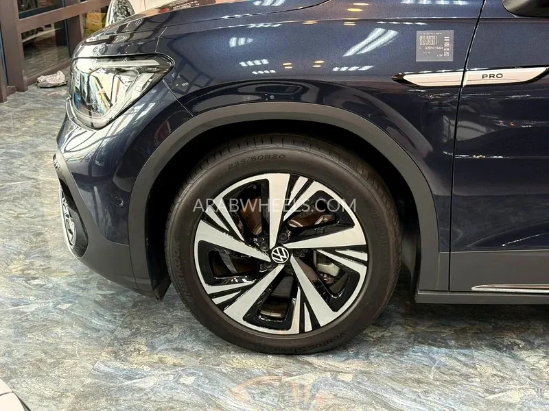 Volkswagen ID.6 2022 for Sale in Dubai Image-15