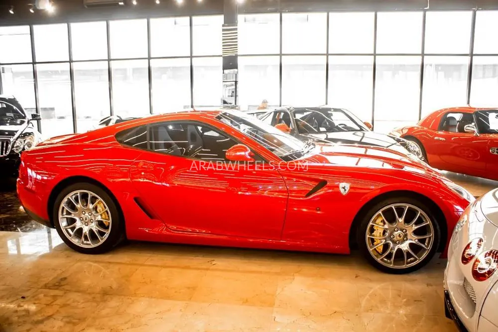 Ferrari 599 2010 for Sale in Abu Dhabi Image-7