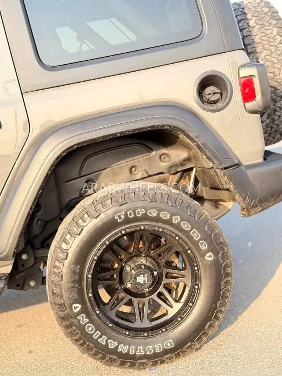 Jeep Wrangler 2020 for Sale in Dubai Image-4