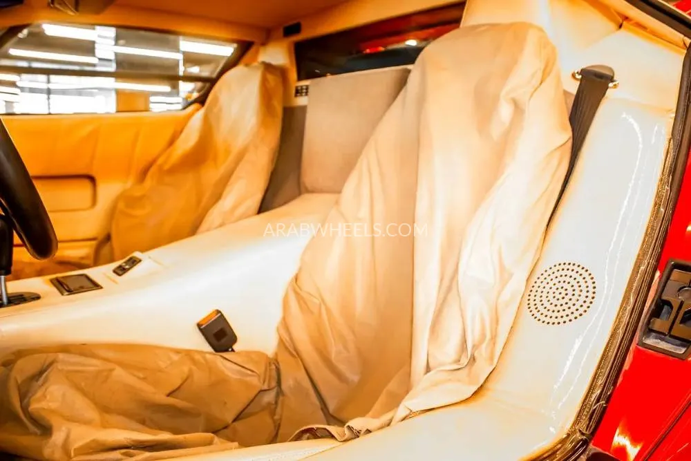 Lamborghini Countach 1991 for Sale in Abu Dhabi Image-12