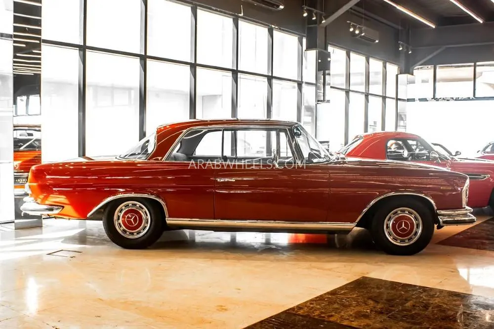 مرسيدس بنز 280 1970 for Sale in أبو ظبي Image-3