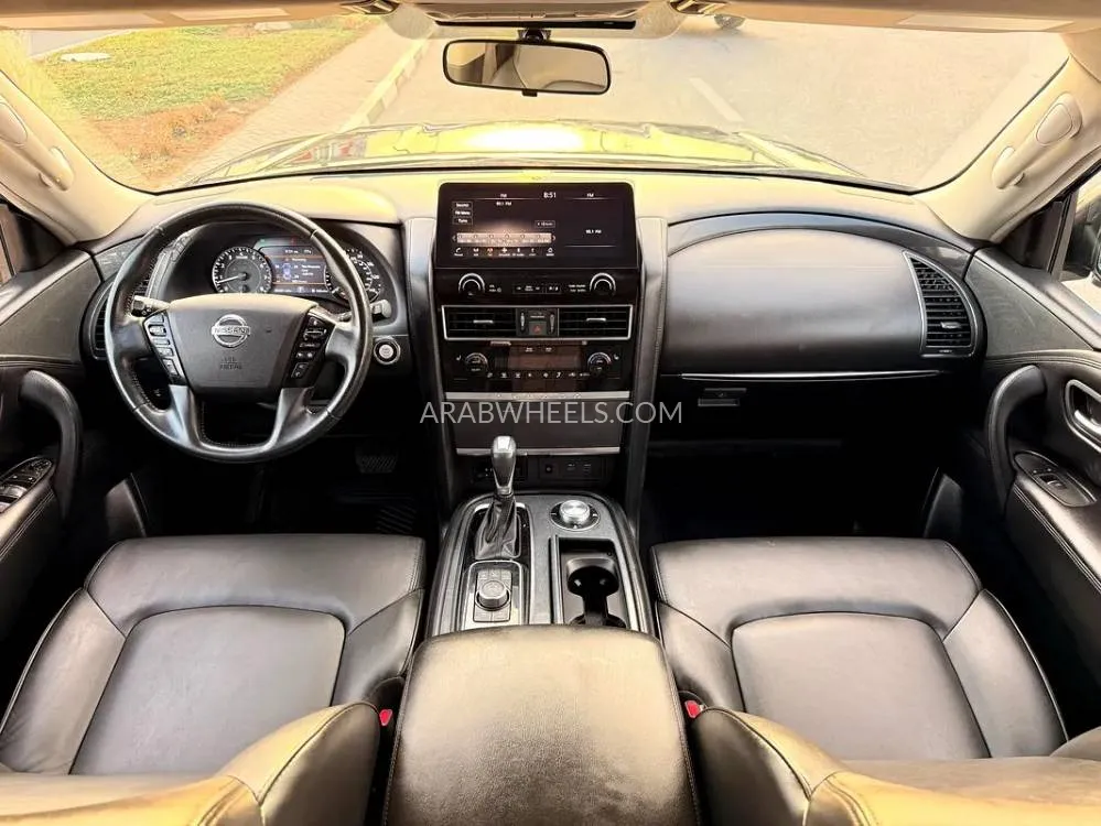 Nissan Armada 2021 for Sale in Dubai Image-2