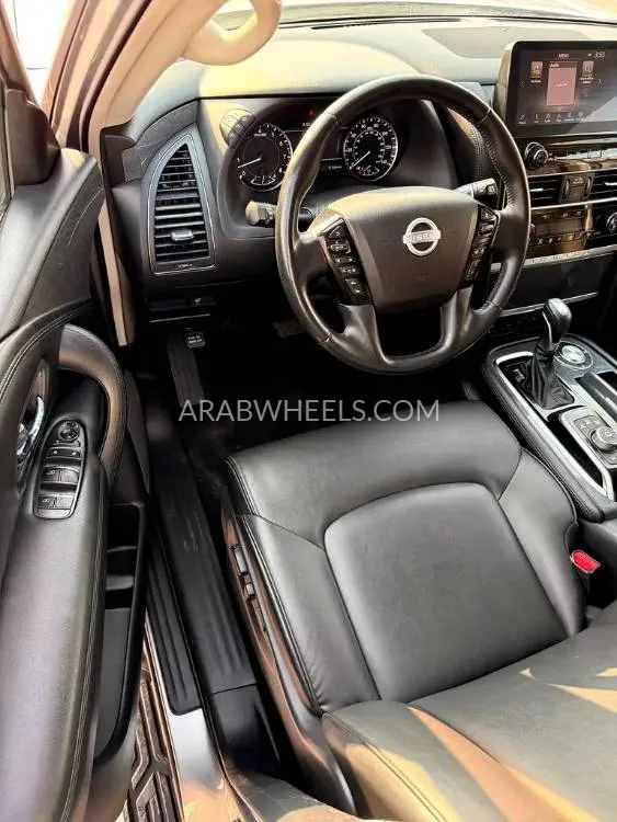 Nissan Armada 2022 for Sale in Dubai Image-12