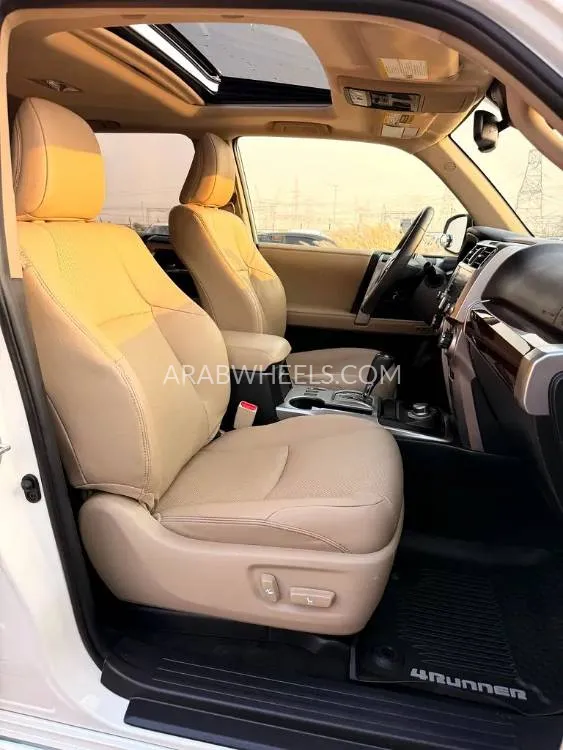 تويوتا 4رنر 2020 for Sale in دبي Image-18