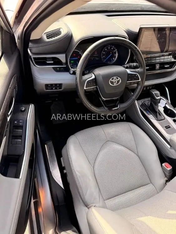 تويوتا جراند هايلاندر 2020 for Sale in دبي Image-5
