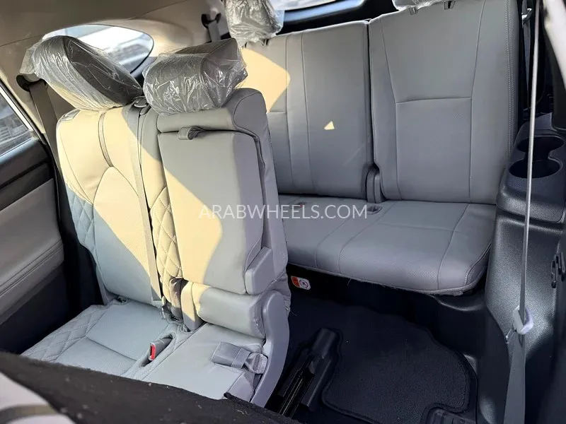 تويوتا جراند هايلاندر 2022 for Sale in دبي Image-15