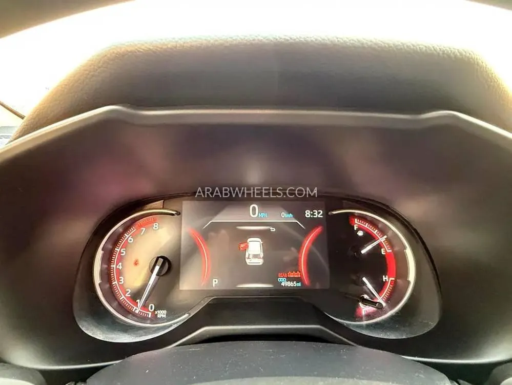 Toyota Rav4 2023 for Sale in Dubai Image-4