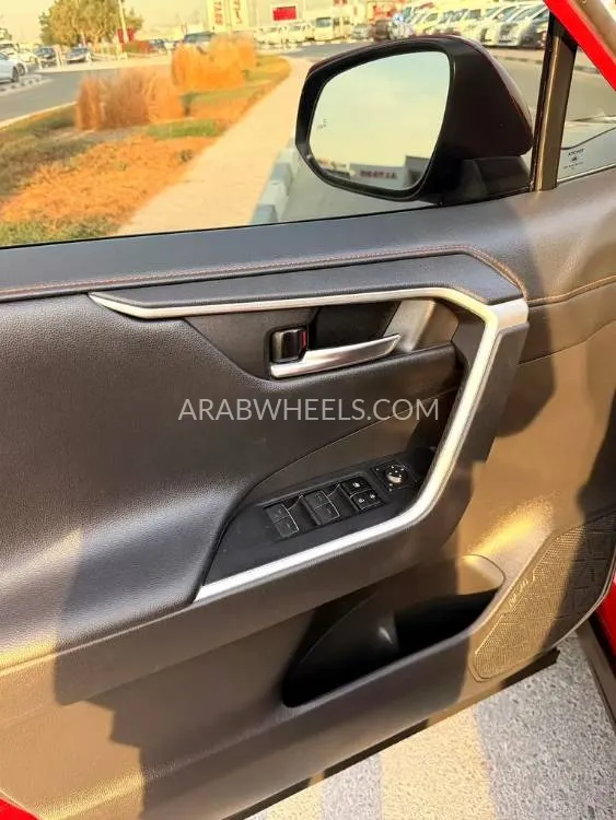 Toyota Rav4 2023 for Sale in Dubai Image-6