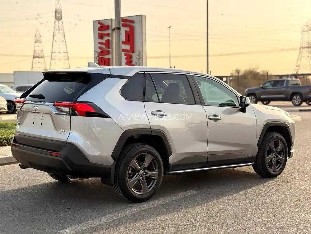 تويوتا راف 4 2024 for Sale in دبي Image-3