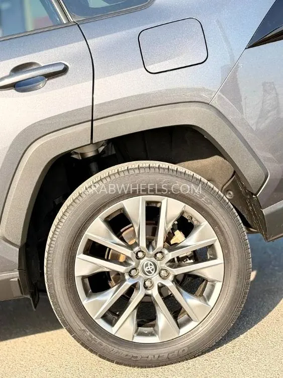 تويوتا راف 4 2022 for Sale in دبي Image-16