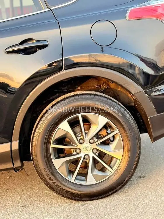 Toyota Rav4 2016 for Sale in Dubai Image-5