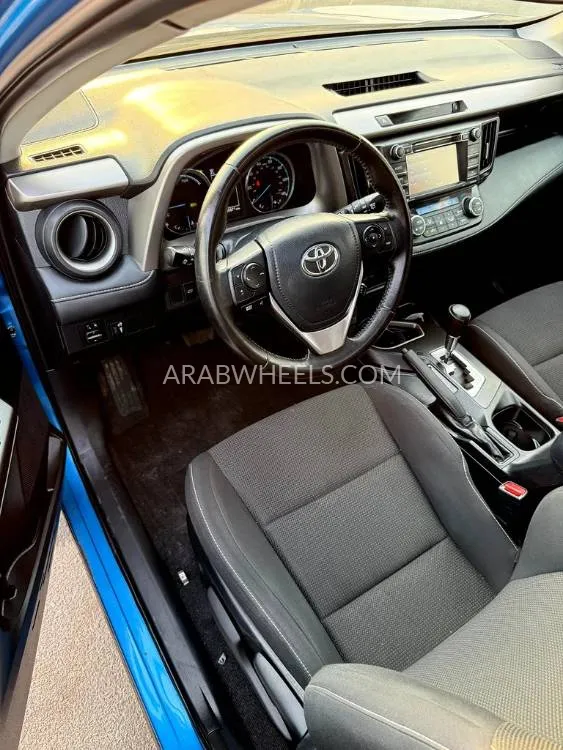 Toyota Rav4 2016 for Sale in Dubai Image-3