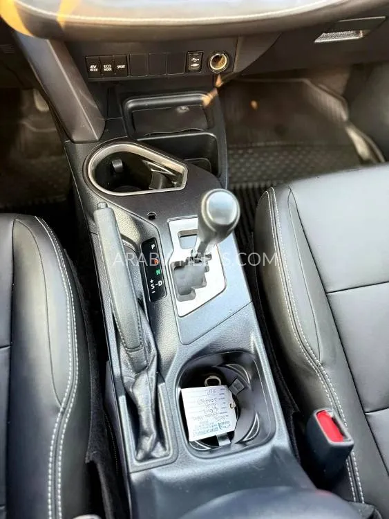 Toyota Rav4 2016 for Sale in Dubai Image-9
