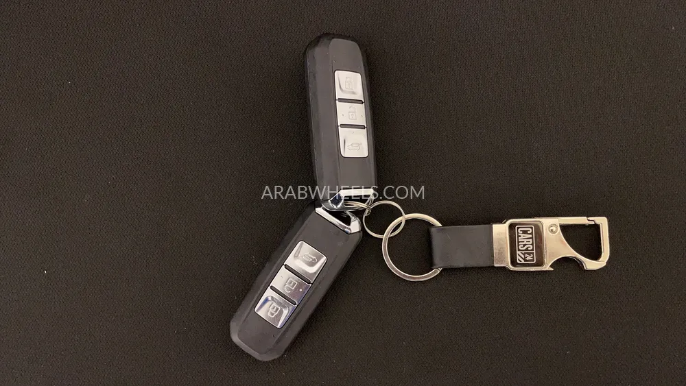 Chevrolet Captiva 2023 for Sale in Dubai Image-29