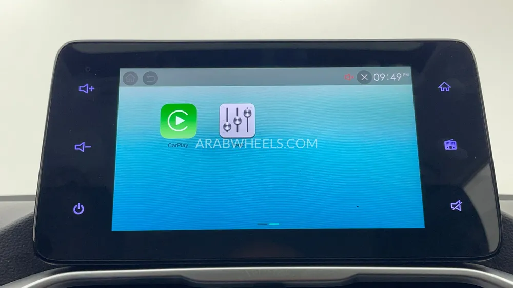 Chevrolet Captiva 2023 for Sale in Dubai Image-34