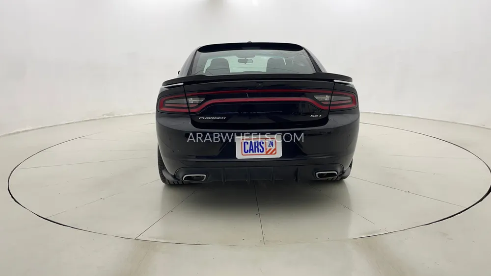 Dodge Charger 2018 for Sale in Dubai Image-4