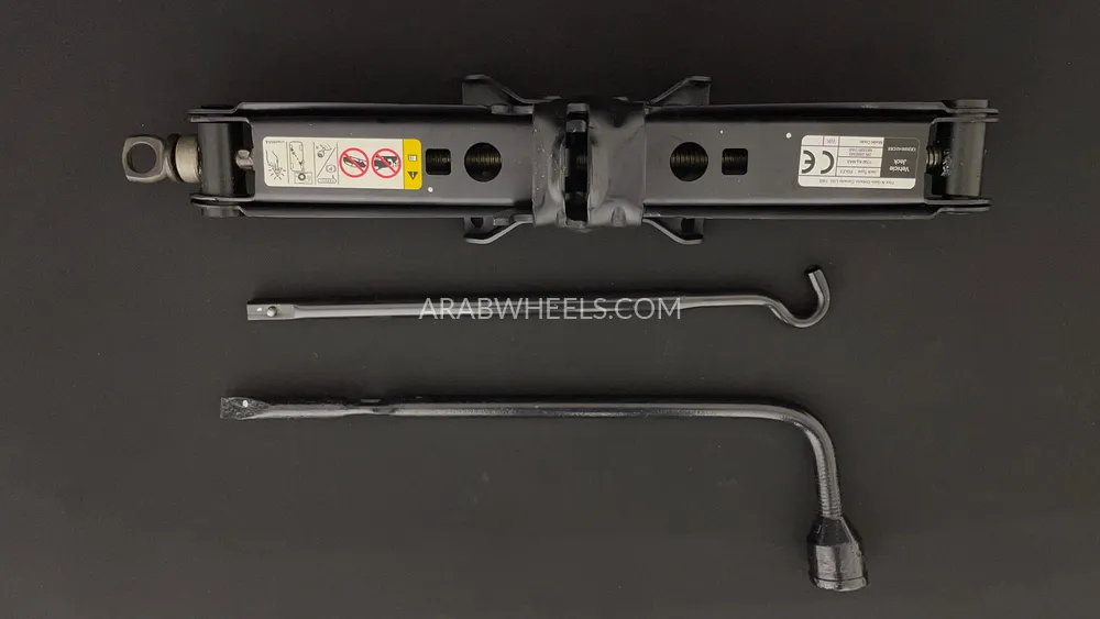 Jeep Grand Cherokee 2019 for Sale in Dubai Image-32