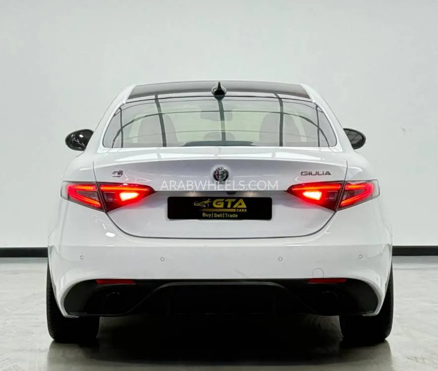 Alfa Romeo Giulia 2024 for Sale in Dubai Image-6