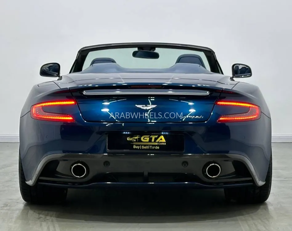 Aston Martin Vanquish 2015 for Sale in Dubai Image-5