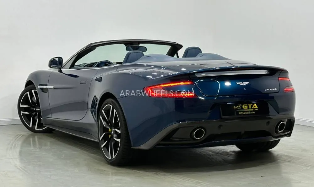 Aston Martin Vanquish 2015 for Sale in Dubai Image-6