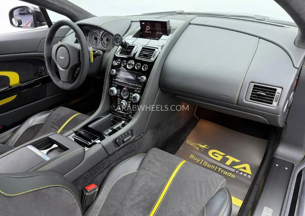 Aston Martin Vantage 2014 for Sale in Dubai Image-11