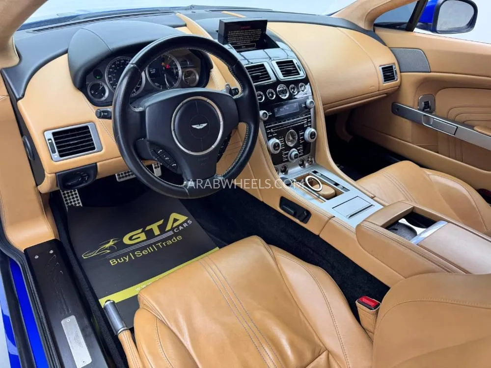 Aston Martin Vantage 2015 for Sale in Dubai Image-8