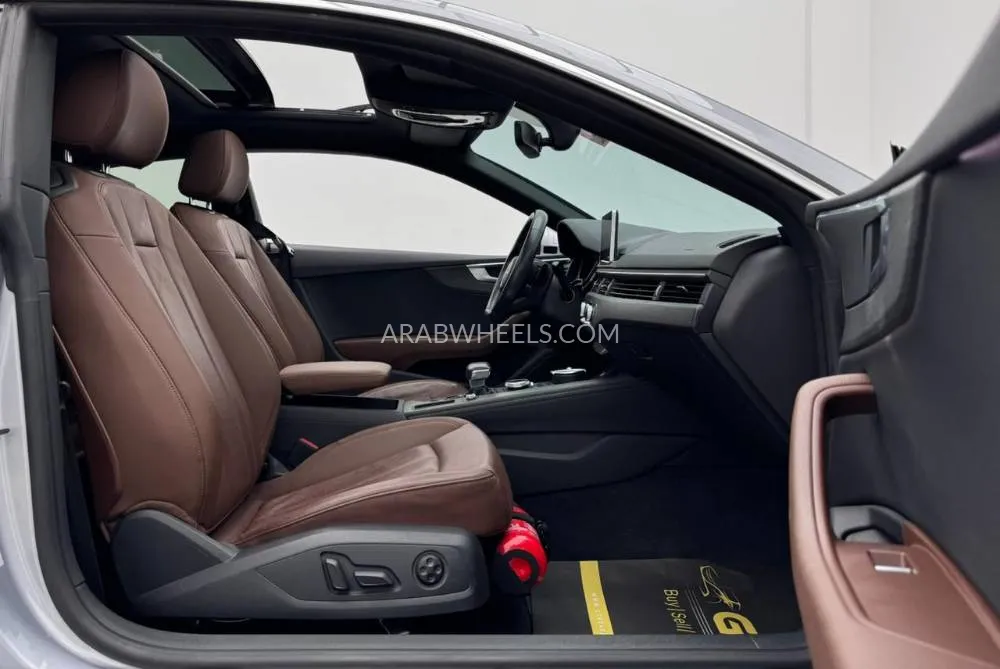 Audi A5 2019 for Sale in Dubai Image-11