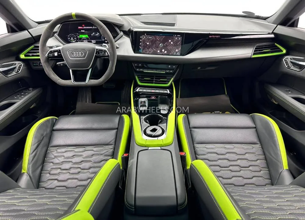 أودي إي-ترون 2023 for Sale in دبي Image-10