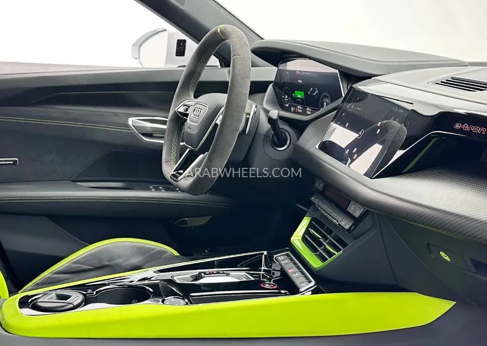 أودي إي-ترون 2023 for Sale in دبي Image-12