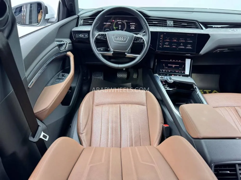 Audi e-tron GT 2022 for Sale in Dubai Image-10