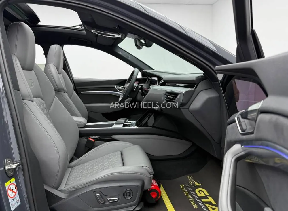 Audi e-tron GT 2024 for Sale in Dubai Image-9
