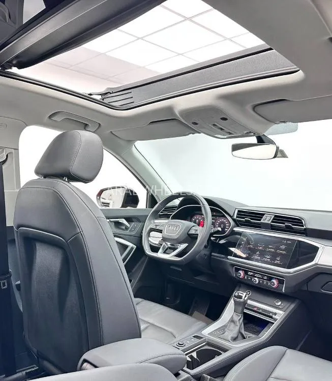 Audi Q3 2024 for Sale in Dubai Image-13